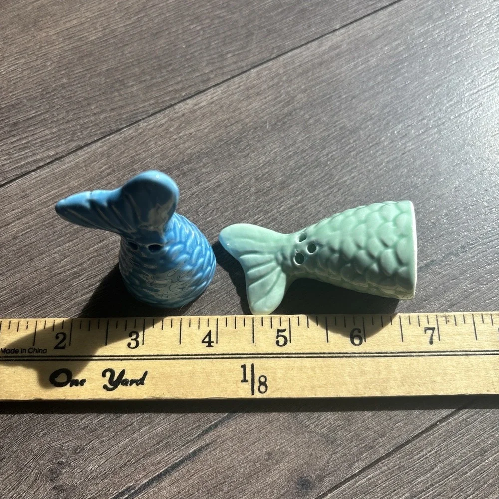 Vintage Stoneware MERMAID TAILS FISH Salt Pepper Shakers Set Cottage